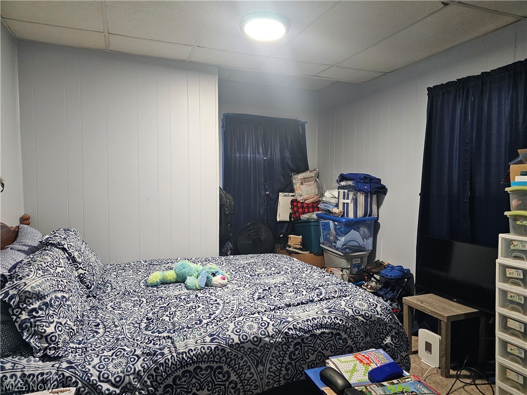 633 Riley Avenue East Liverpool, OH 43920 - Photo 12 of 21 Bedroom featuring a drop ceiling