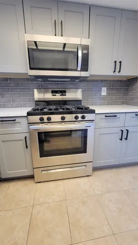 $1,695 | 9110 Sedgemoor Trail, Unit A, Austin, TX 78748