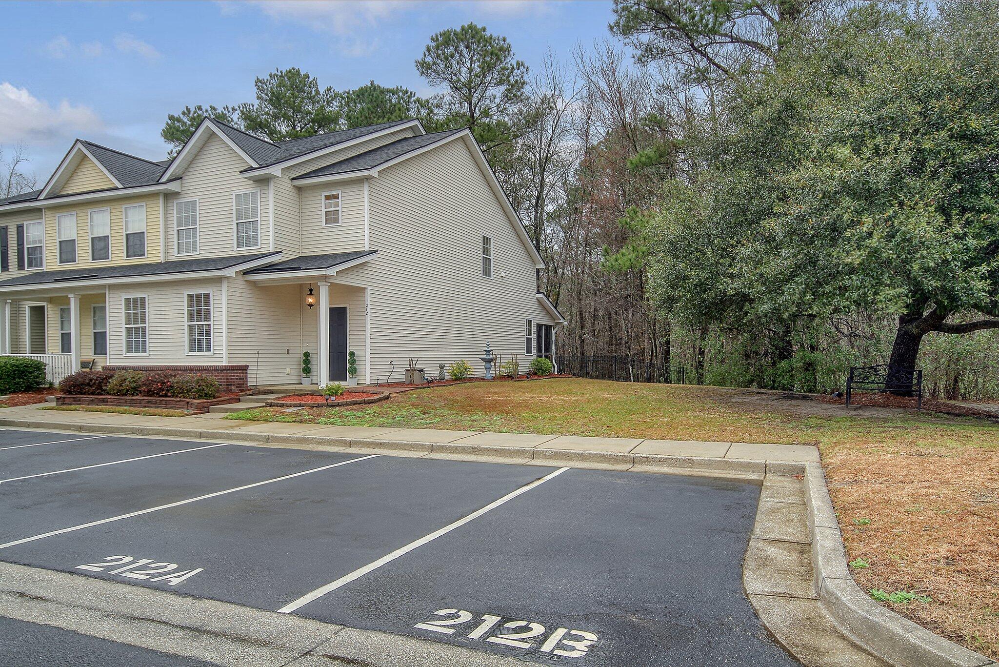 212 Brookshire Road Goose Creek, SC 29445 - Photo 4 of 45 5