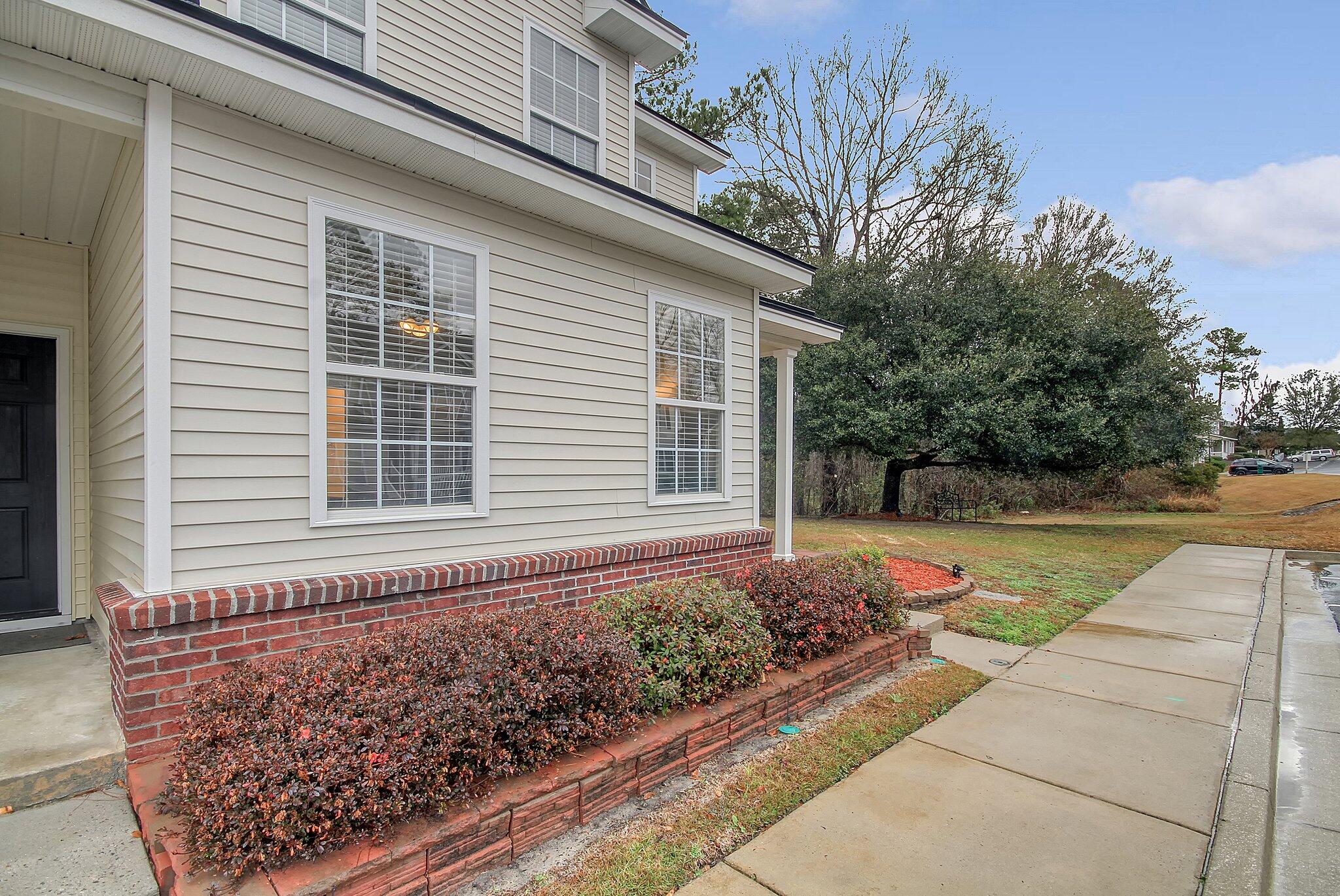 212 Brookshire Road Goose Creek, SC 29445 - Photo 6 of 45 8