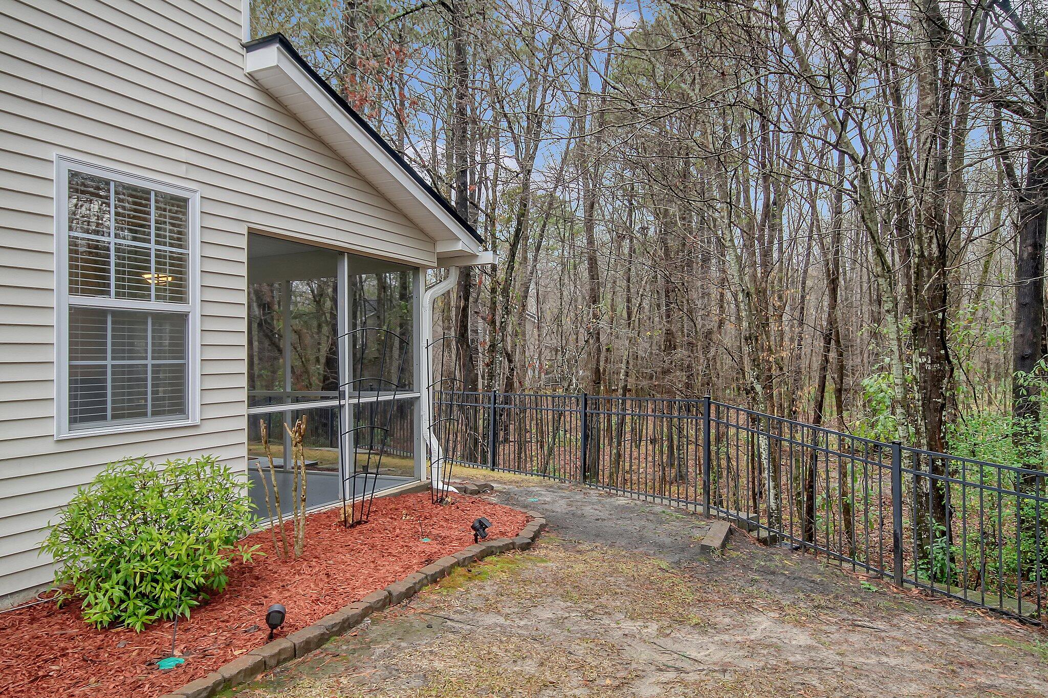 212 Brookshire Road Goose Creek, SC 29445 - Photo 9 of 45 11