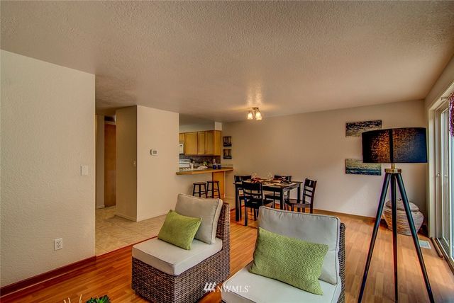 $390,000 | 13132 113th Place Northeast, Kirkland, WA 98034