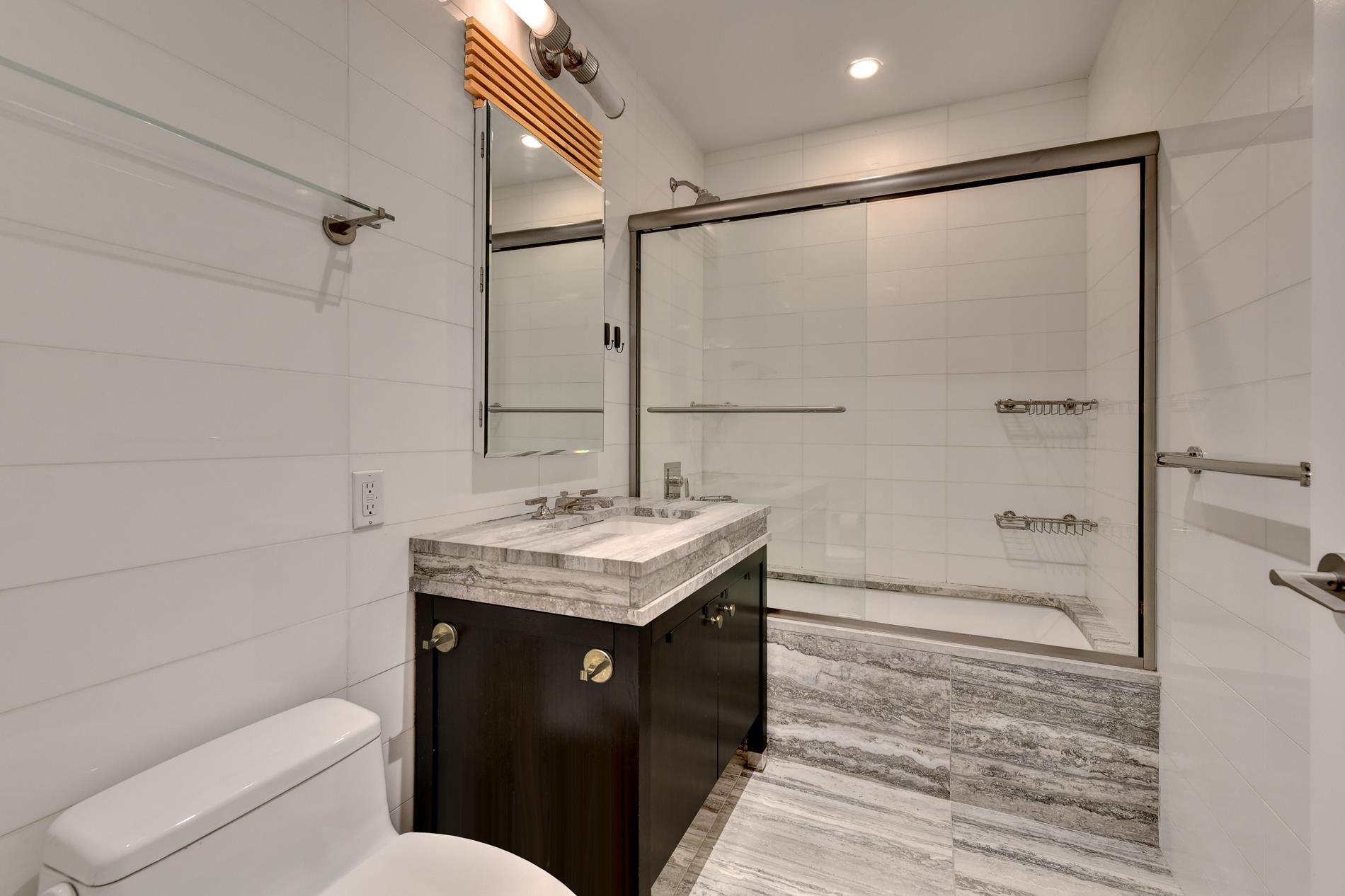 80 Riverside Boulevard, Unit 3K Manhattan, NY 10069 - Photo 6 of 12