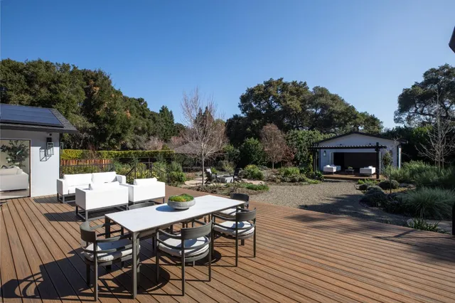 $6,950,000 | 212 Oak Grove Avenue, Atherton, CA 94027