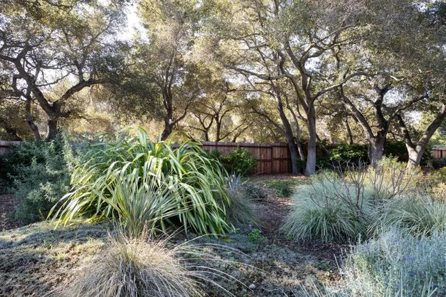 $6,950,000 | 212 Oak Grove Avenue, Atherton, CA 94027