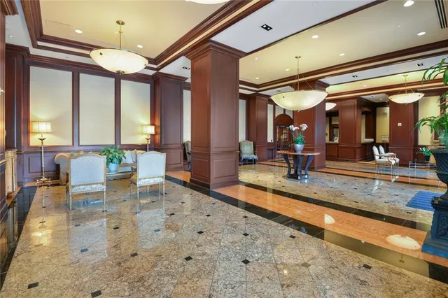 $2,500 | 195 14th Street Northeast, Unit 1907, Atlanta, GA 30309