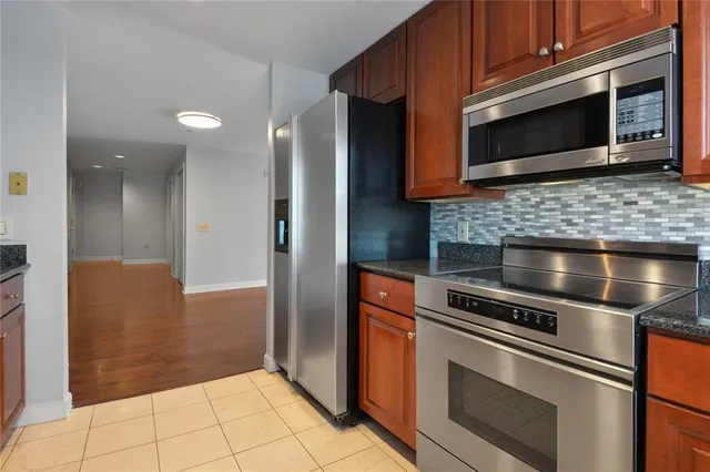 $2,500 | 195 14th Street Northeast, Unit 1907, Atlanta, GA 30309
