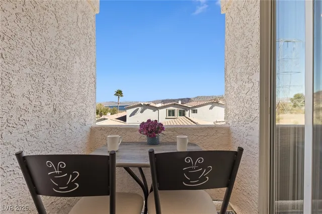 $325,000 | 262 Bighorn Drive, Boulder City, NV 89005