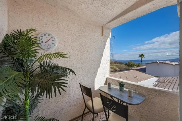 $325,000 | 262 Bighorn Drive, Boulder City, NV 89005