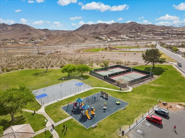 $325,000 | 262 Bighorn Drive, Boulder City, NV 89005