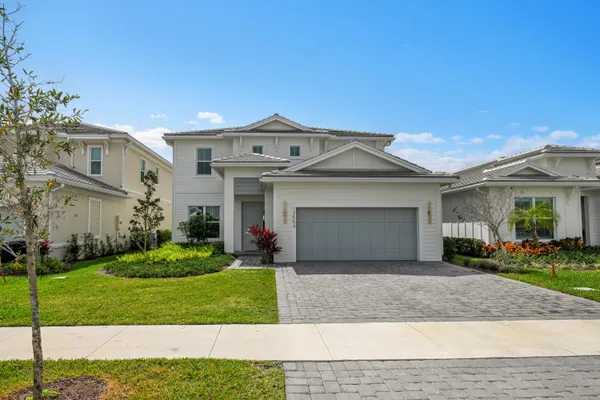 $7,900 | 12554 Nautilus Circle, Palm Beach Gardens, FL 33412