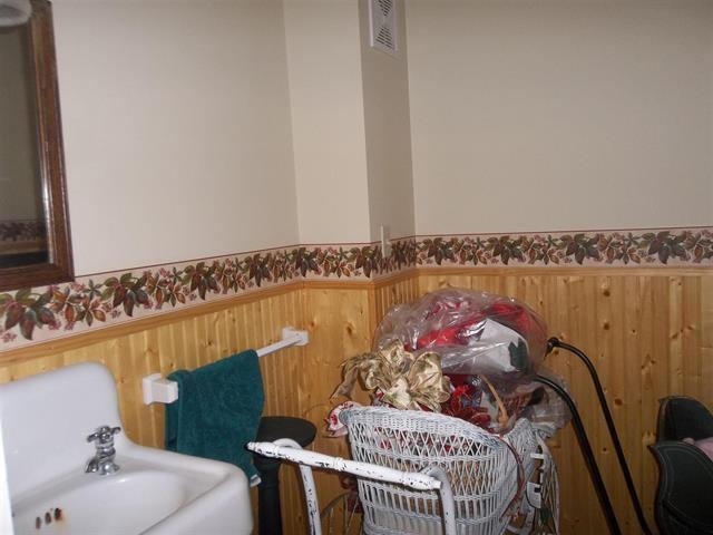 115-117 Main Street Colebrook, NH 03576 - Photo 34 of 51