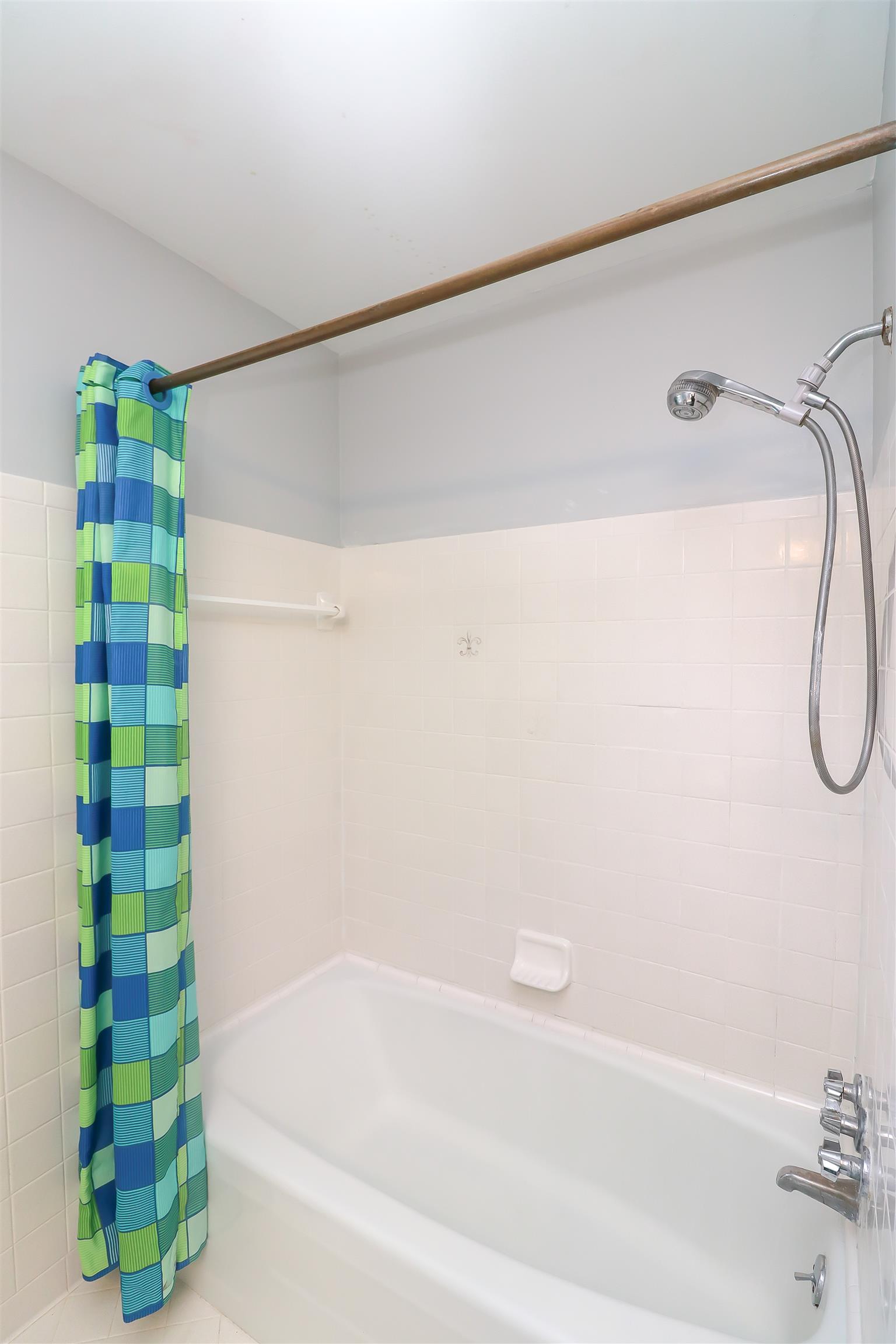 753 Reeves Road Antioch, TN 37013 - Photo 13 of 23 Full bath with Tub / Shower Combo