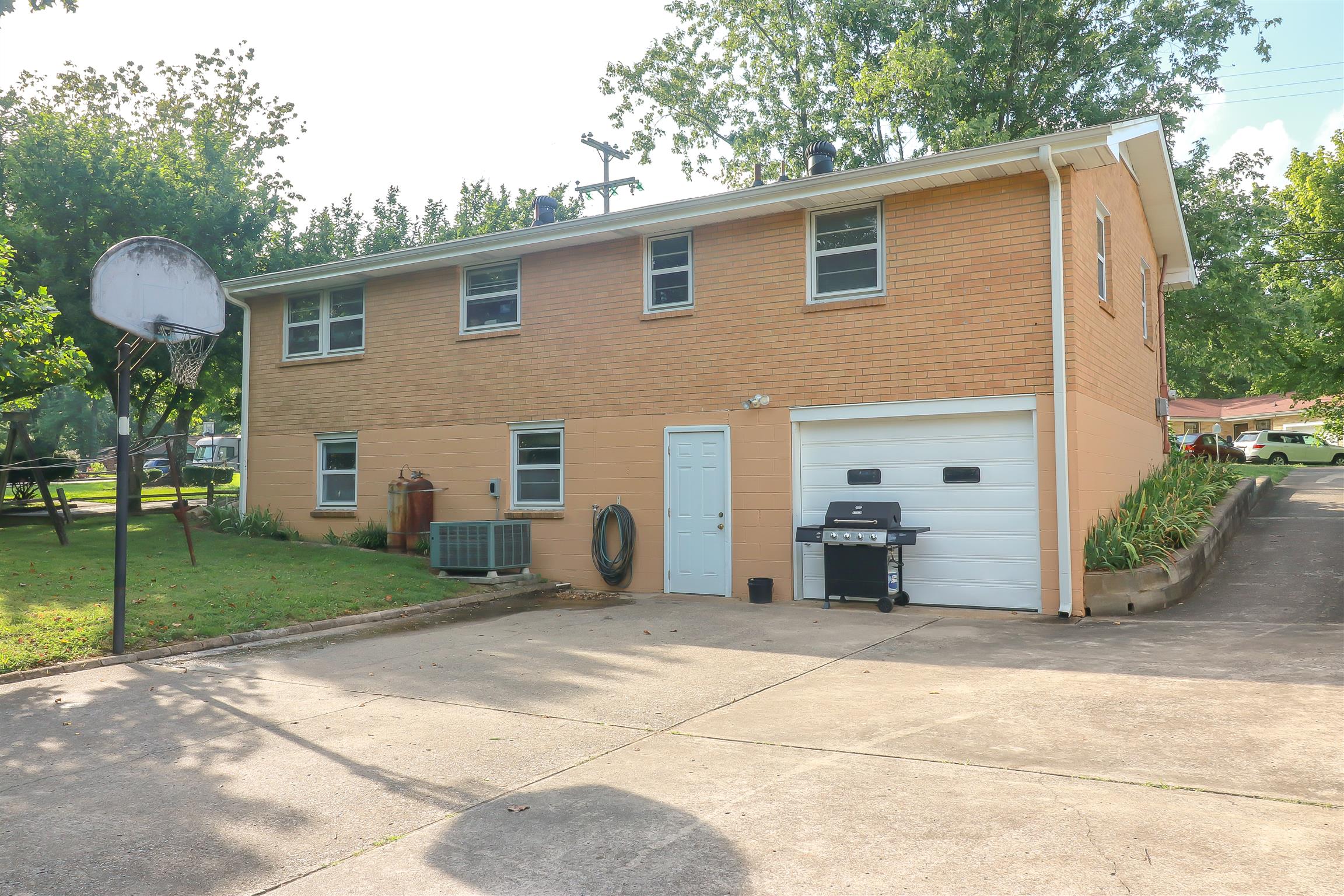 753 Reeves Road Antioch, TN 37013 - Photo 21 of 23 Rear entry Garage is 24x24 and has TONS of storage inside.