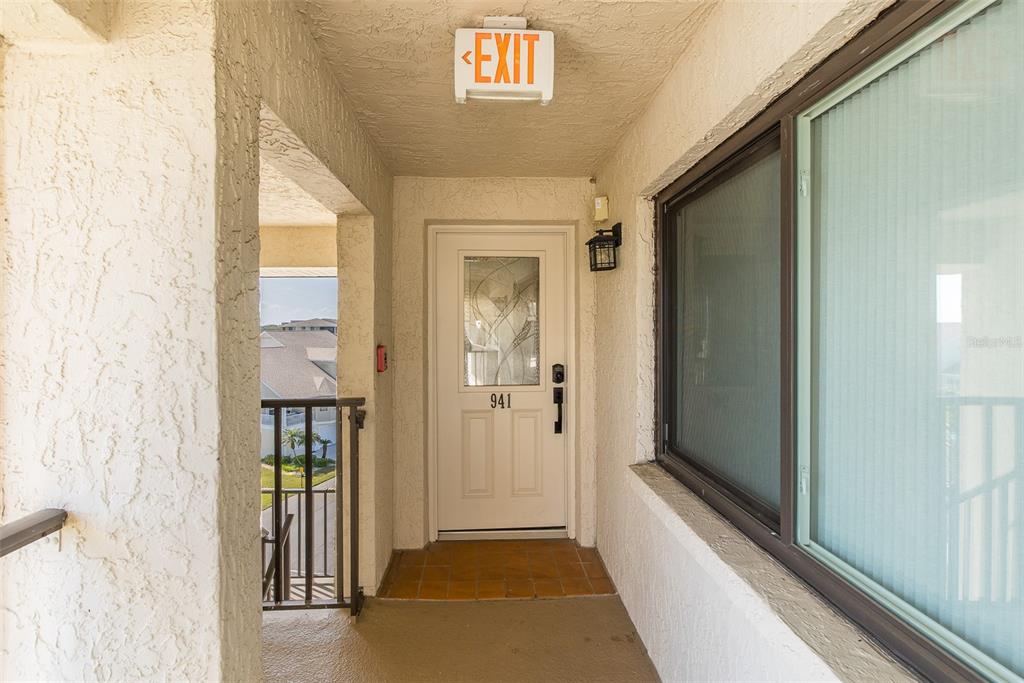 8251 Brent Street, Unit 941 Port Richey, FL 34668 - Photo 12 of 64