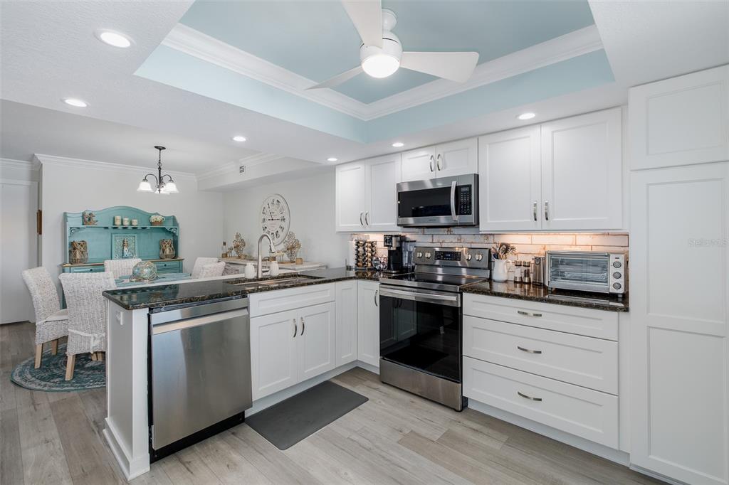 8251 Brent Street, Unit 941 Port Richey, FL 34668 - Photo 17 of 64