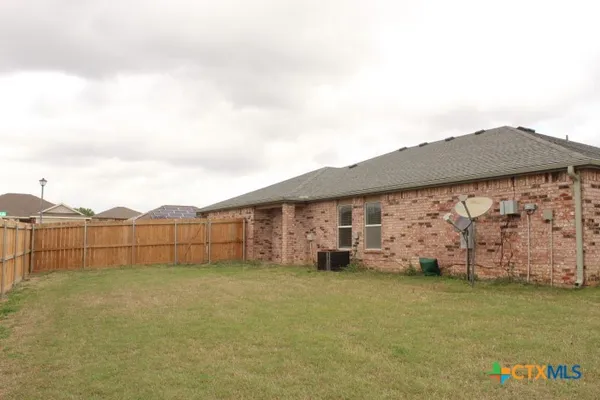 $1,200 | 5402 Lauren Lea Drive, Unit B, Killeen, TX 76549