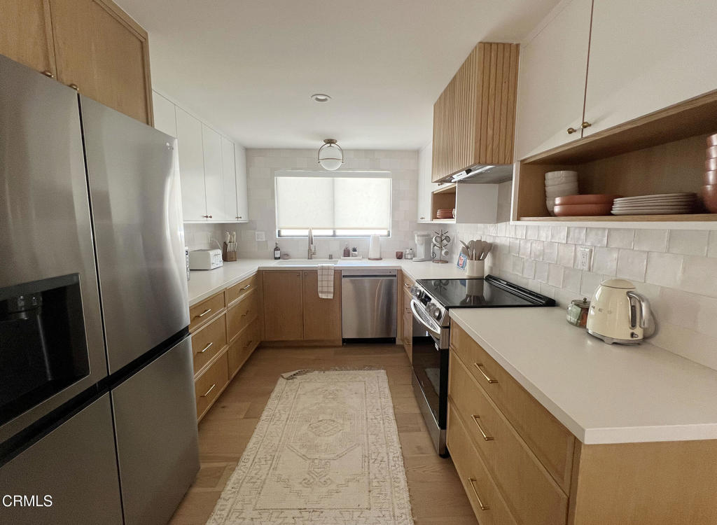 5135 West Wooley Road Oxnard, CA 93035 - Photo 13 of 25