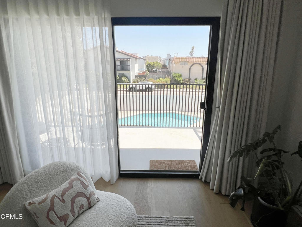 5135 West Wooley Road Oxnard, CA 93035 - Photo 8 of 25