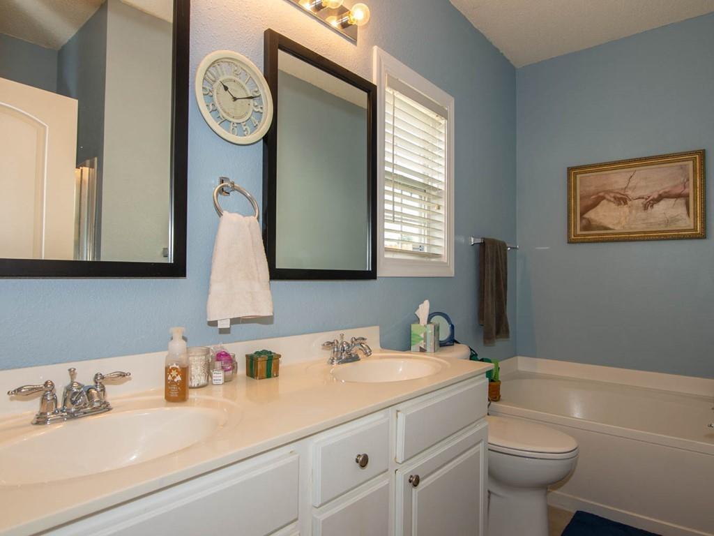 12293 Rambling Road Fishers, IN 46037 - Photo 7 of 23 Gallery Image 7