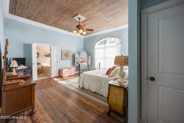 $330,000 | 1560 Register-Sutton Road, Rose Hill, NC 28458