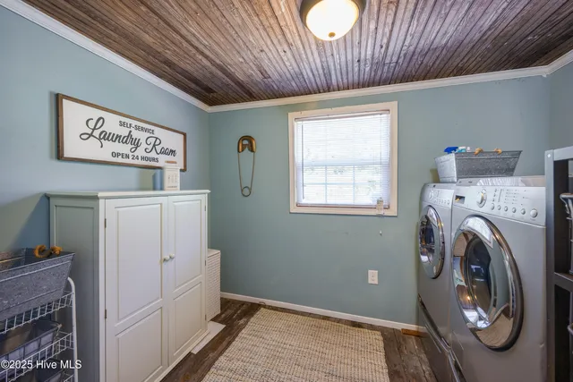 $330,000 | 1560 Register-Sutton Road, Rose Hill, NC 28458