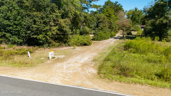 $330,000 | 1560 Register-Sutton Road, Rose Hill, NC 28458