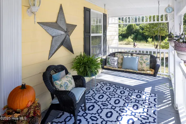 $330,000 | 1560 Register-Sutton Road, Rose Hill, NC 28458