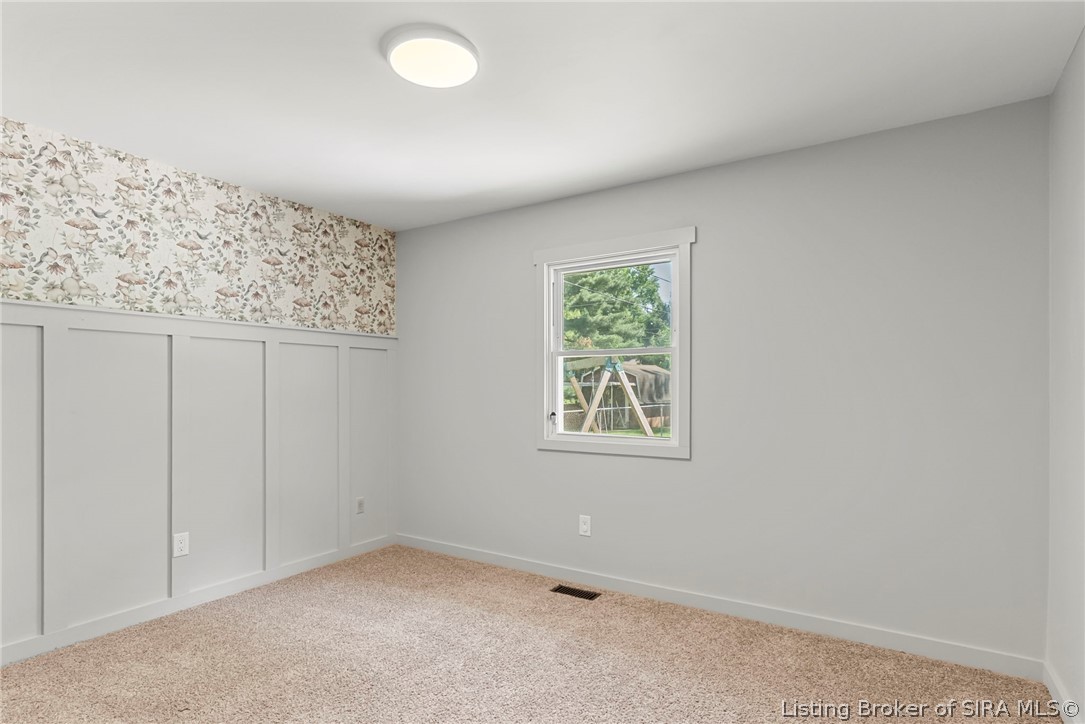 2037 Ridgewood Lane Madison, IN 47250 - Photo 16 of 27 Primary Bedroom