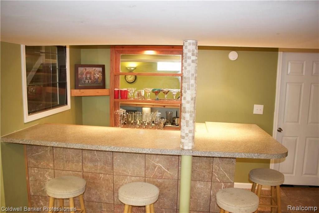 2035 Cambridge Road Berkley, MI 48072 - Photo 28 of 34