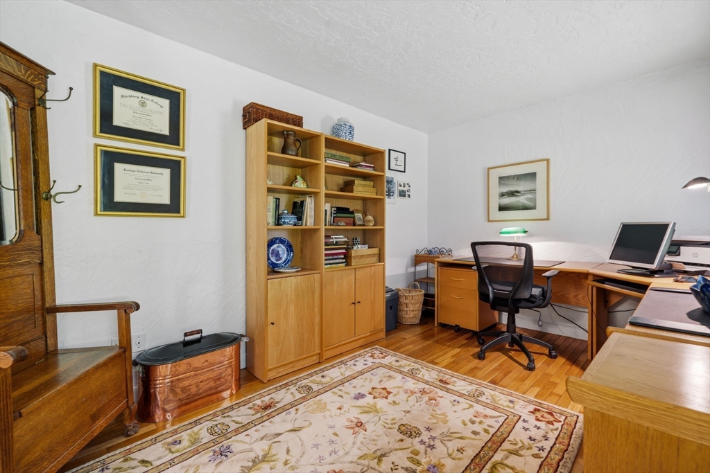 536 Longley Road Groton, MA 01450 - Photo 11 of 42 Gallery Image 11