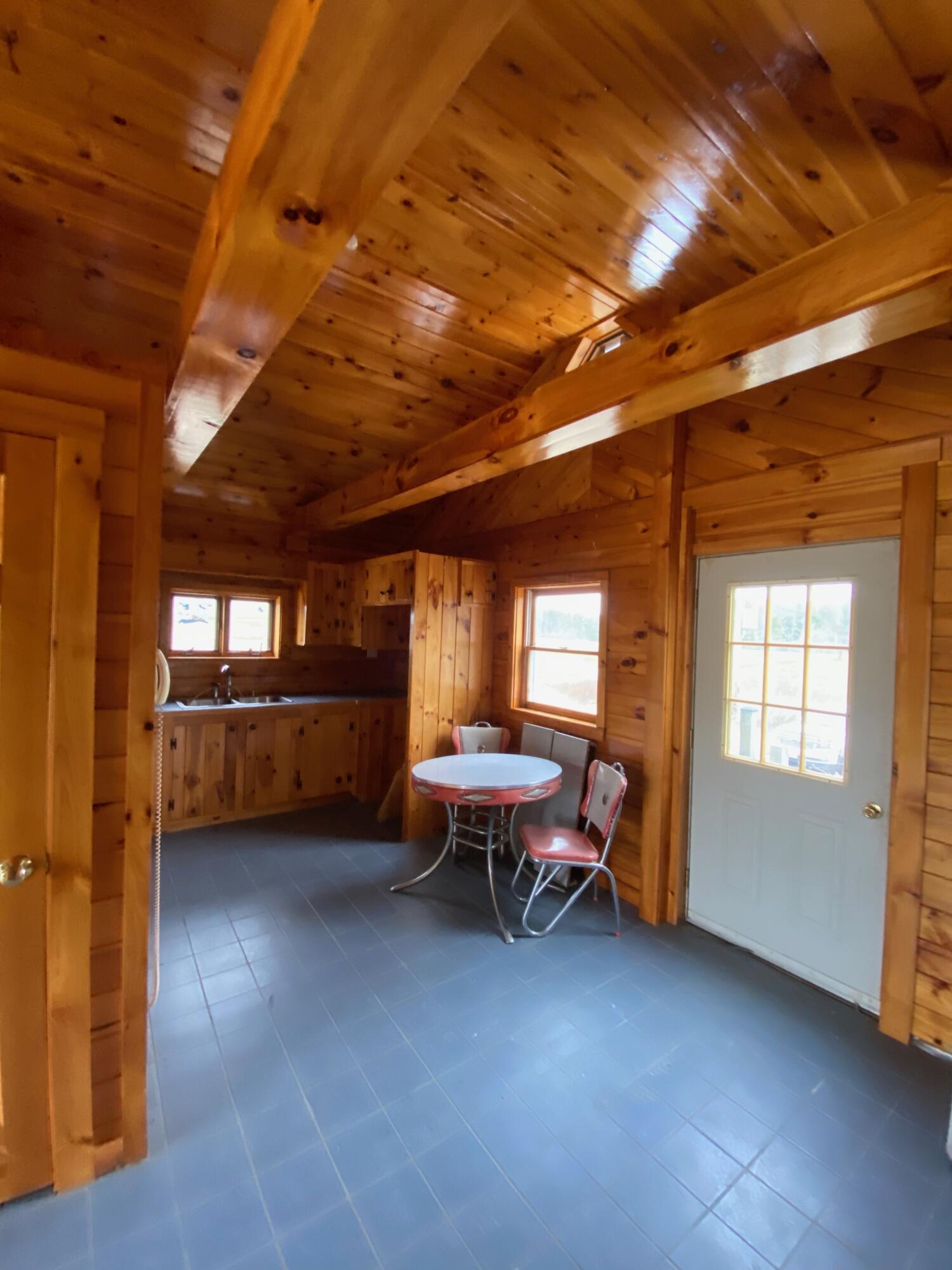 245 Mast Road Pittston, ME 04345 - Photo 3 of 24 IMG_4464