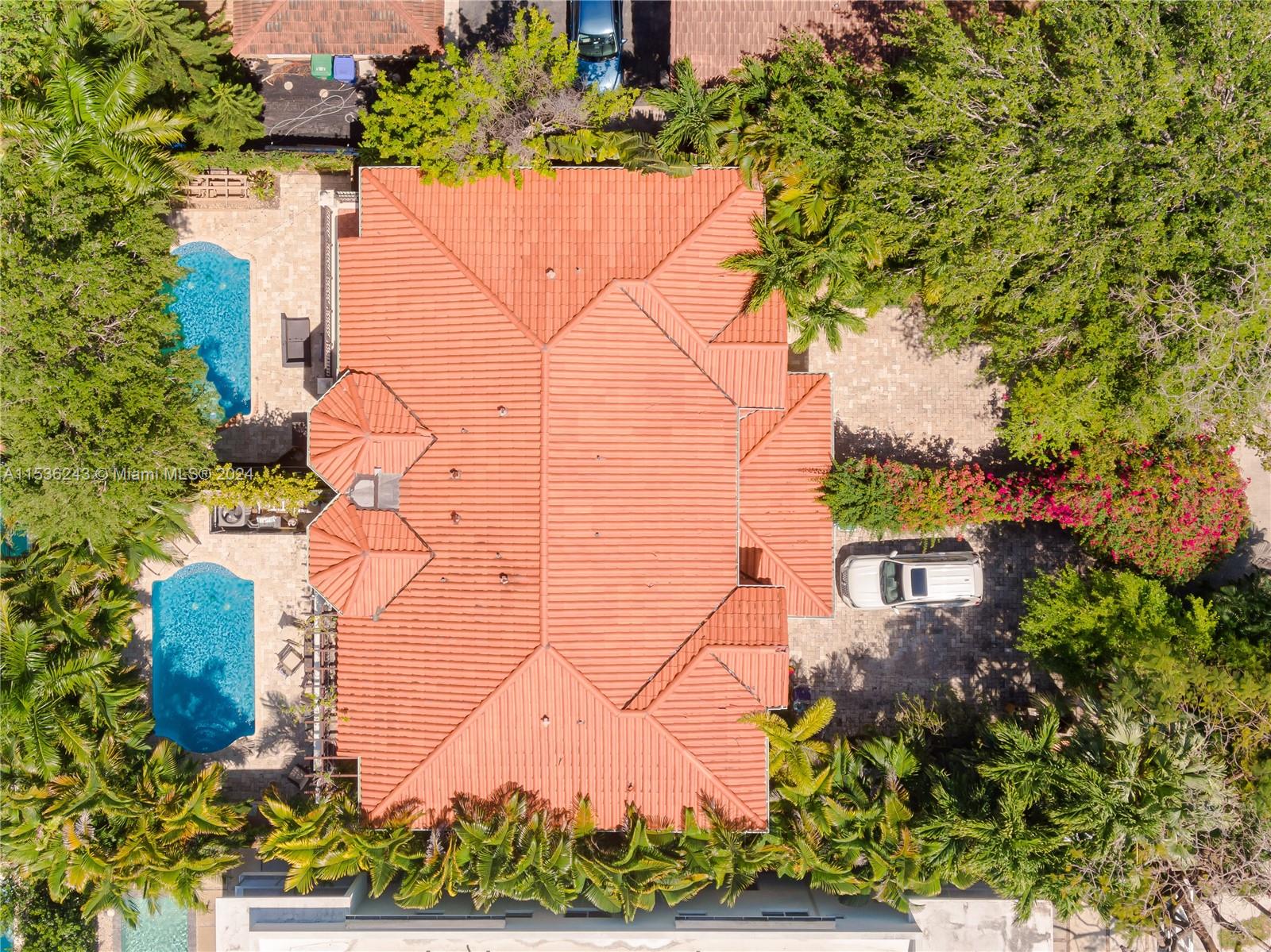 3060 Indiana Street, Unit 3060 Coconut Grove, FL 33133 - Photo 3 of 52 an aerial view of a residential houses with yard