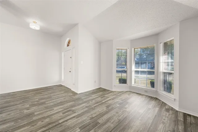 $1,995 | 1417 Warwick Drive, Lancaster, TX 75134