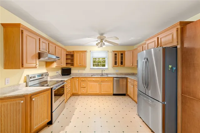 $729,000 | 1 Cleo Court, Westerly, RI 02891