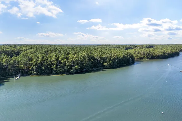 $1,375,000 | Lot 27 Howards Point Lane, Brunswick, ME 04011
