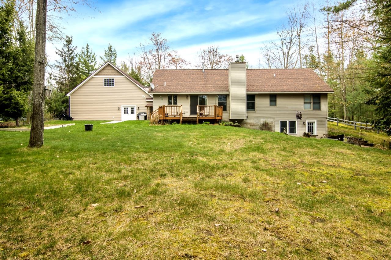 961 West Long Lake Road Traverse City, MI 49685 - Photo 32 of 32
