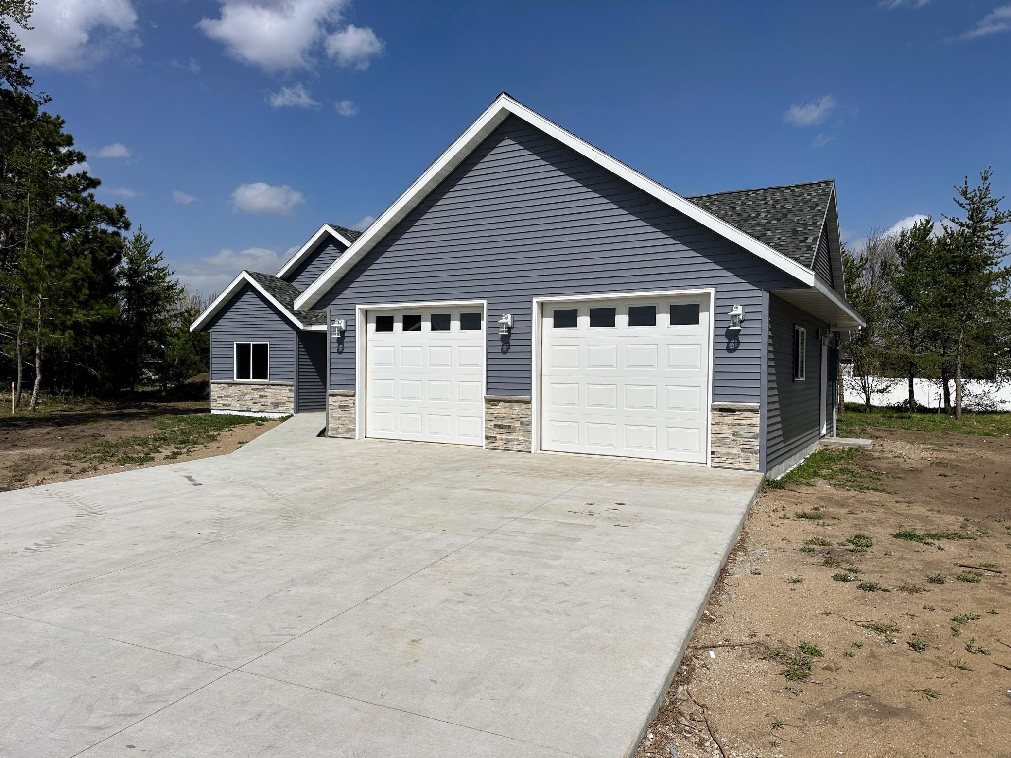 706 11th Street Northwest Perham, MN 56573 - Photo 9 of 22