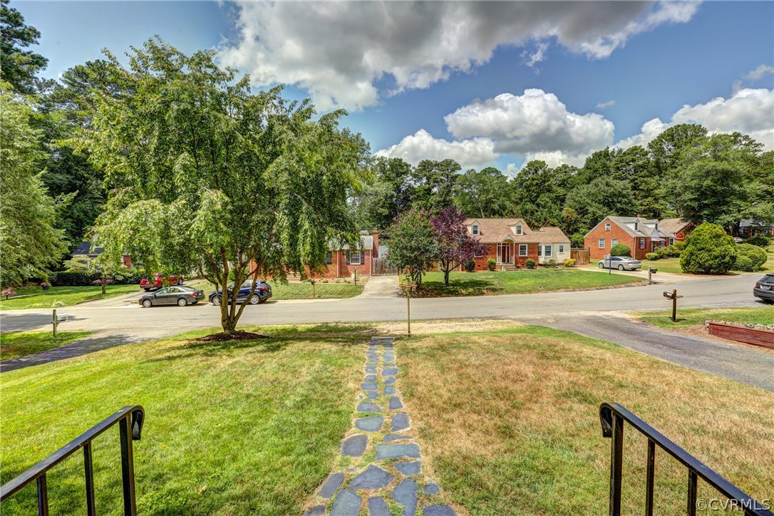 1105 Ocala Road Henrico, VA 23229 - Photo 4 of 34 Gallery Image 4