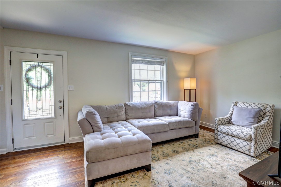 1105 Ocala Road Henrico, VA 23229 - Photo 5 of 34 Gallery Image 5