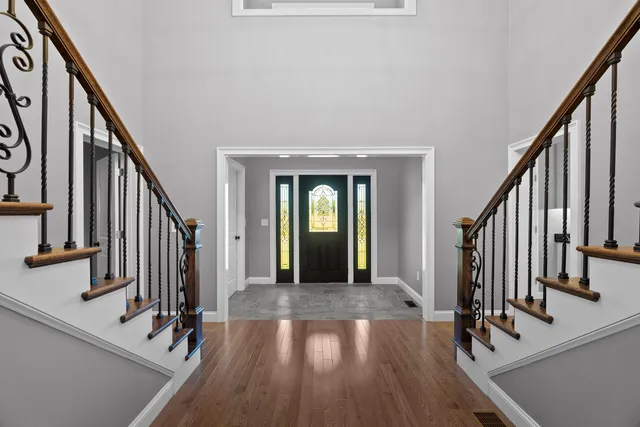 $1,350,000 | 45 Hobbs Road, Pelham, NH 03076