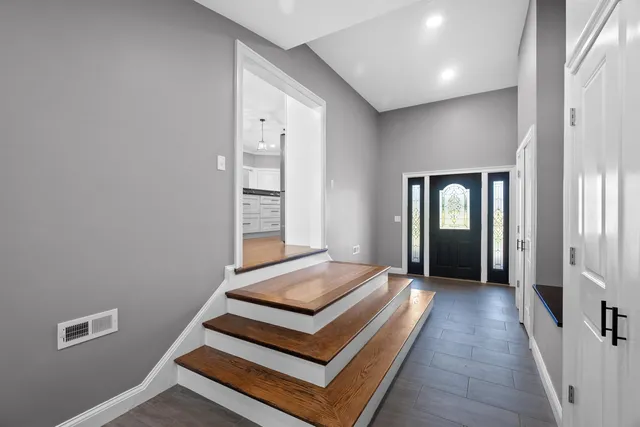 $1,350,000 | 45 Hobbs Road, Pelham, NH 03076