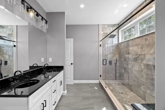 $1,350,000 | 45 Hobbs Road, Pelham, NH 03076