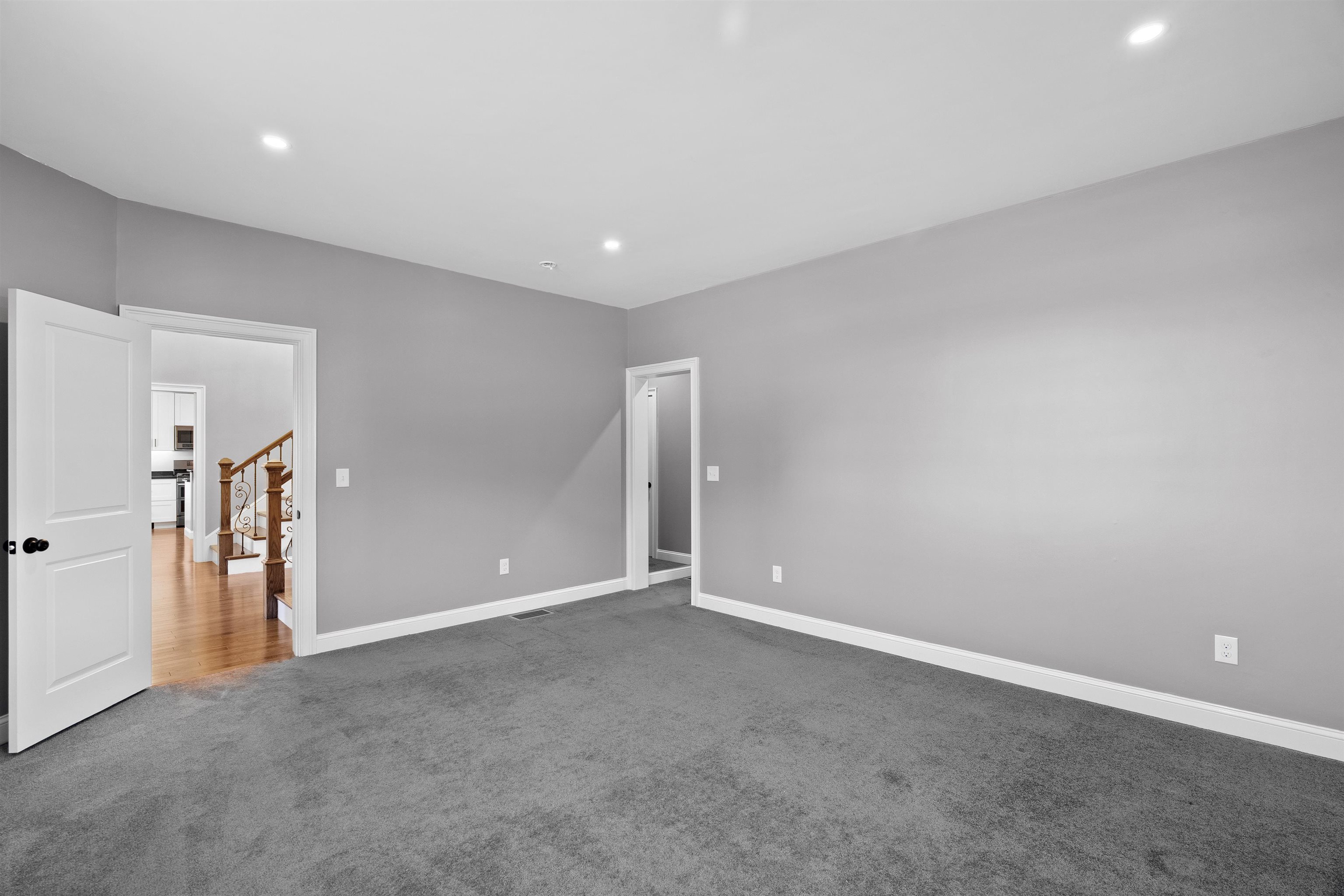 45 Hobbs Road Pelham, NH 03076 - Photo 26 of 59