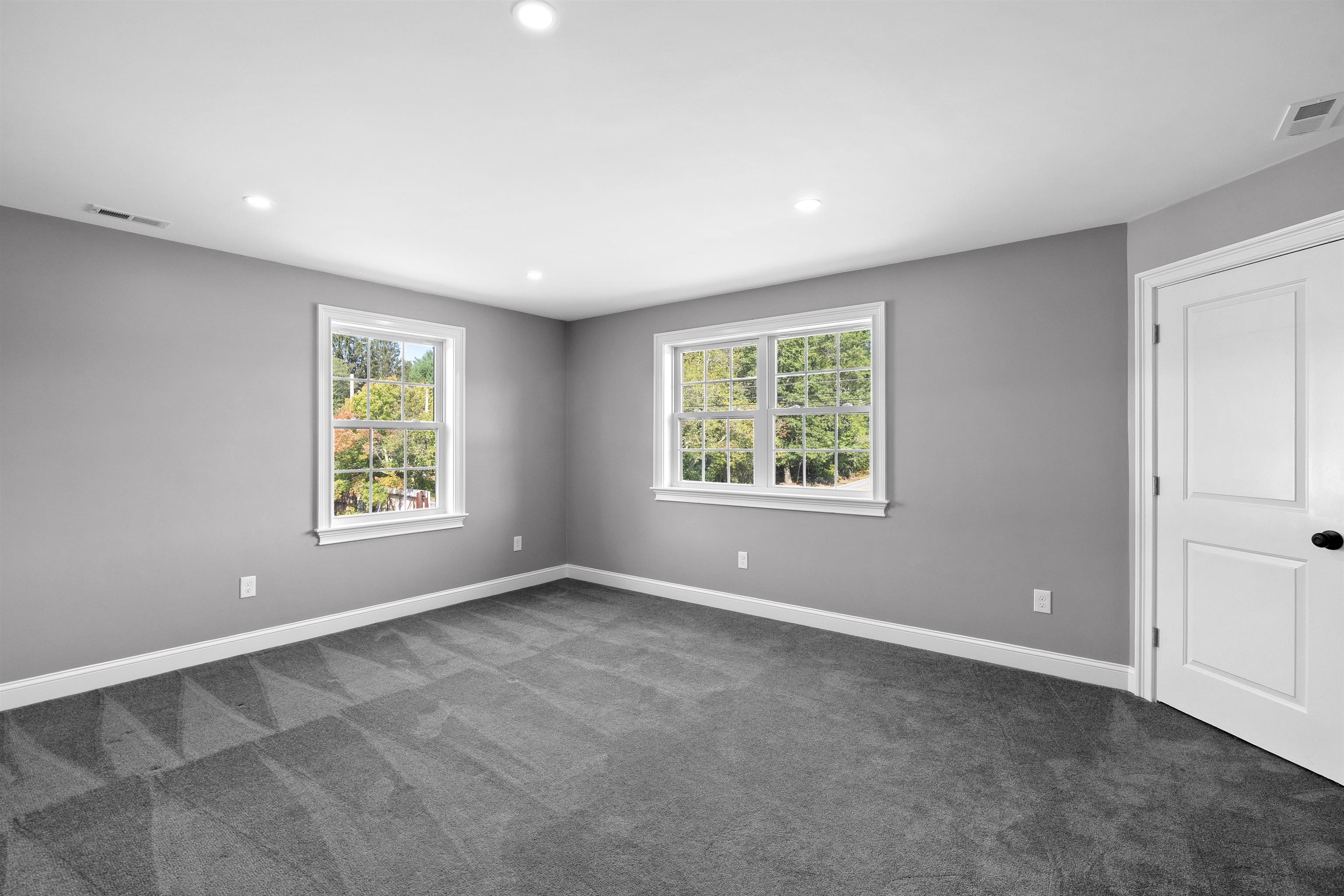 45 Hobbs Road Pelham, NH 03076 - Photo 27 of 59