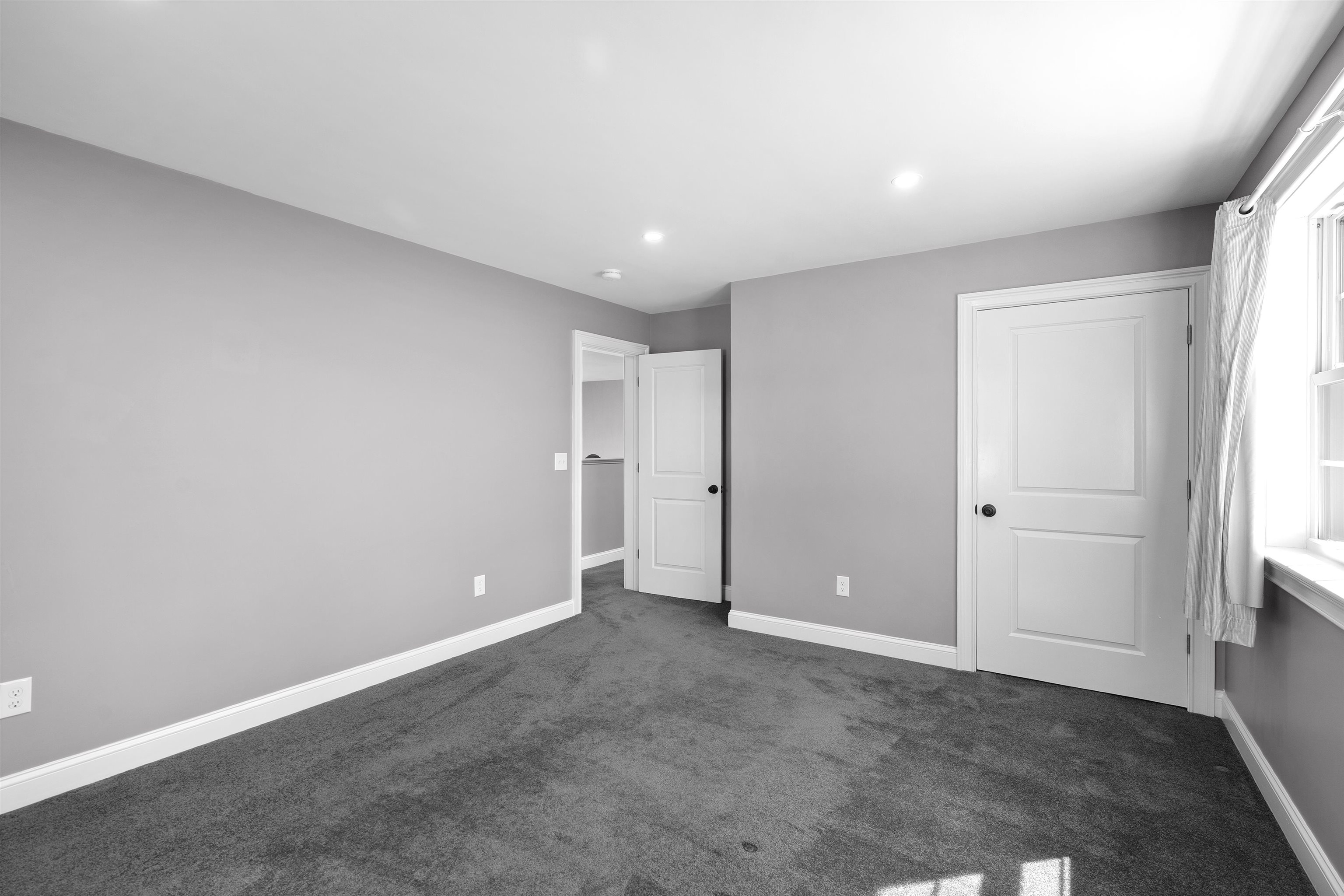 45 Hobbs Road Pelham, NH 03076 - Photo 32 of 59