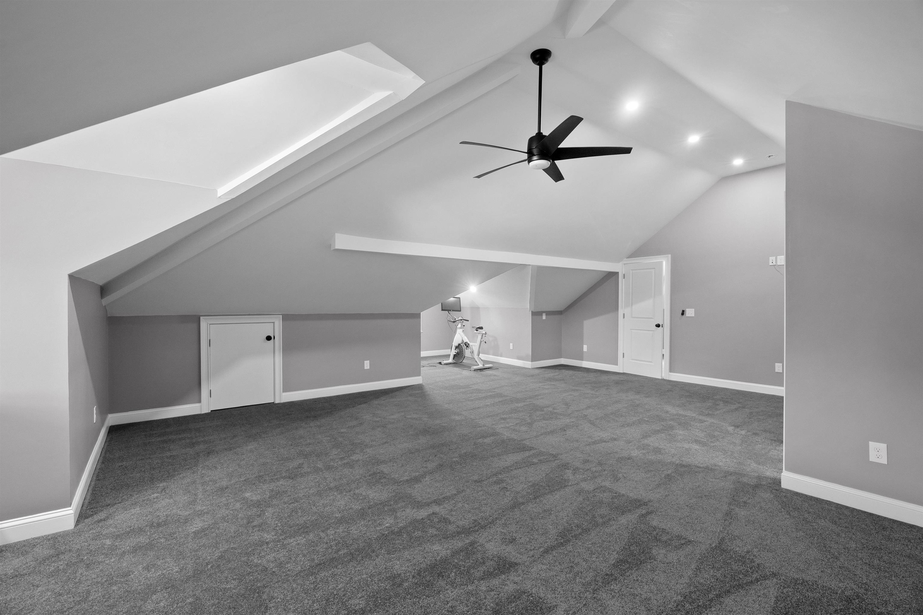 45 Hobbs Road Pelham, NH 03076 - Photo 35 of 59