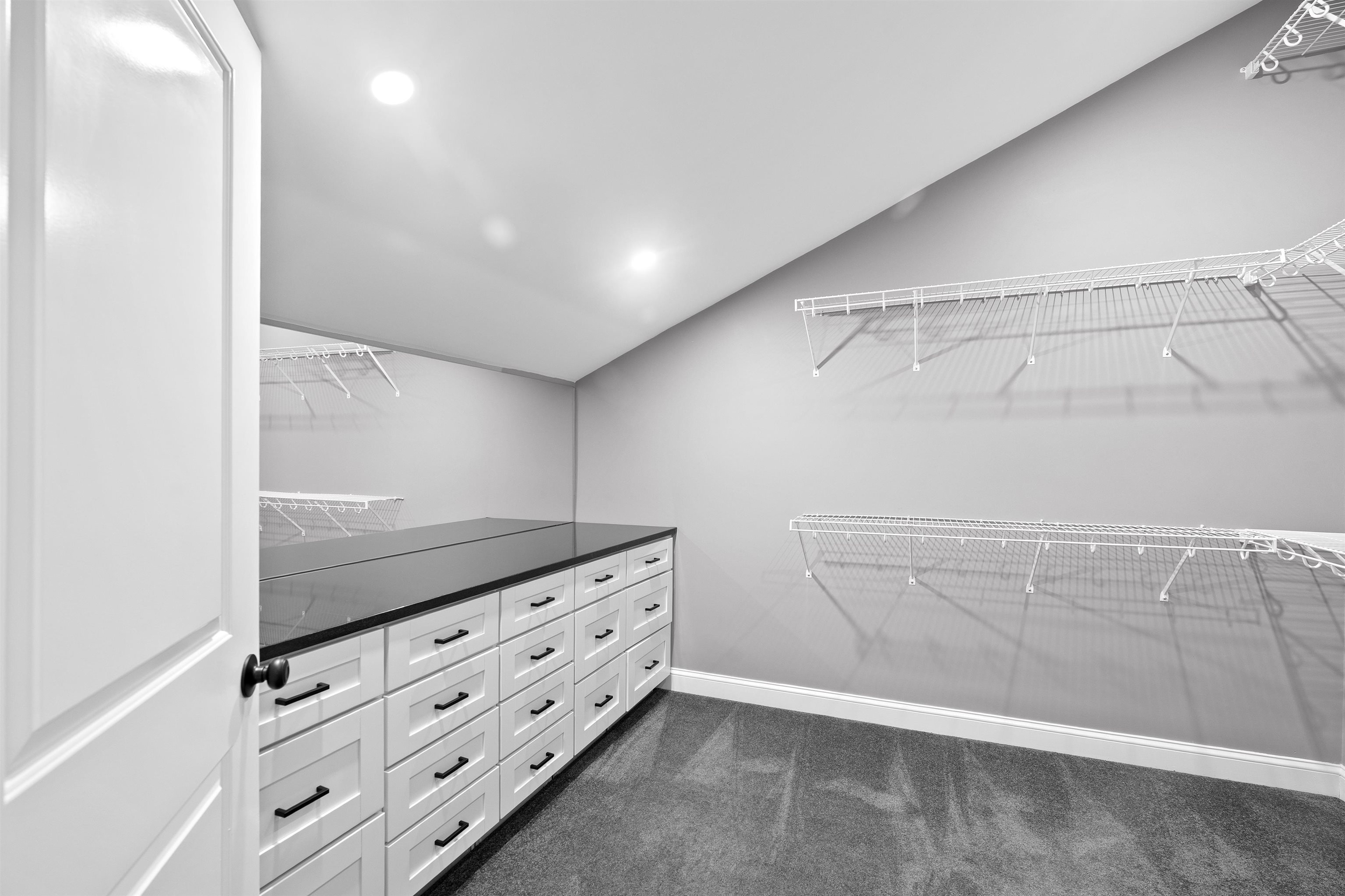 45 Hobbs Road Pelham, NH 03076 - Photo 39 of 59