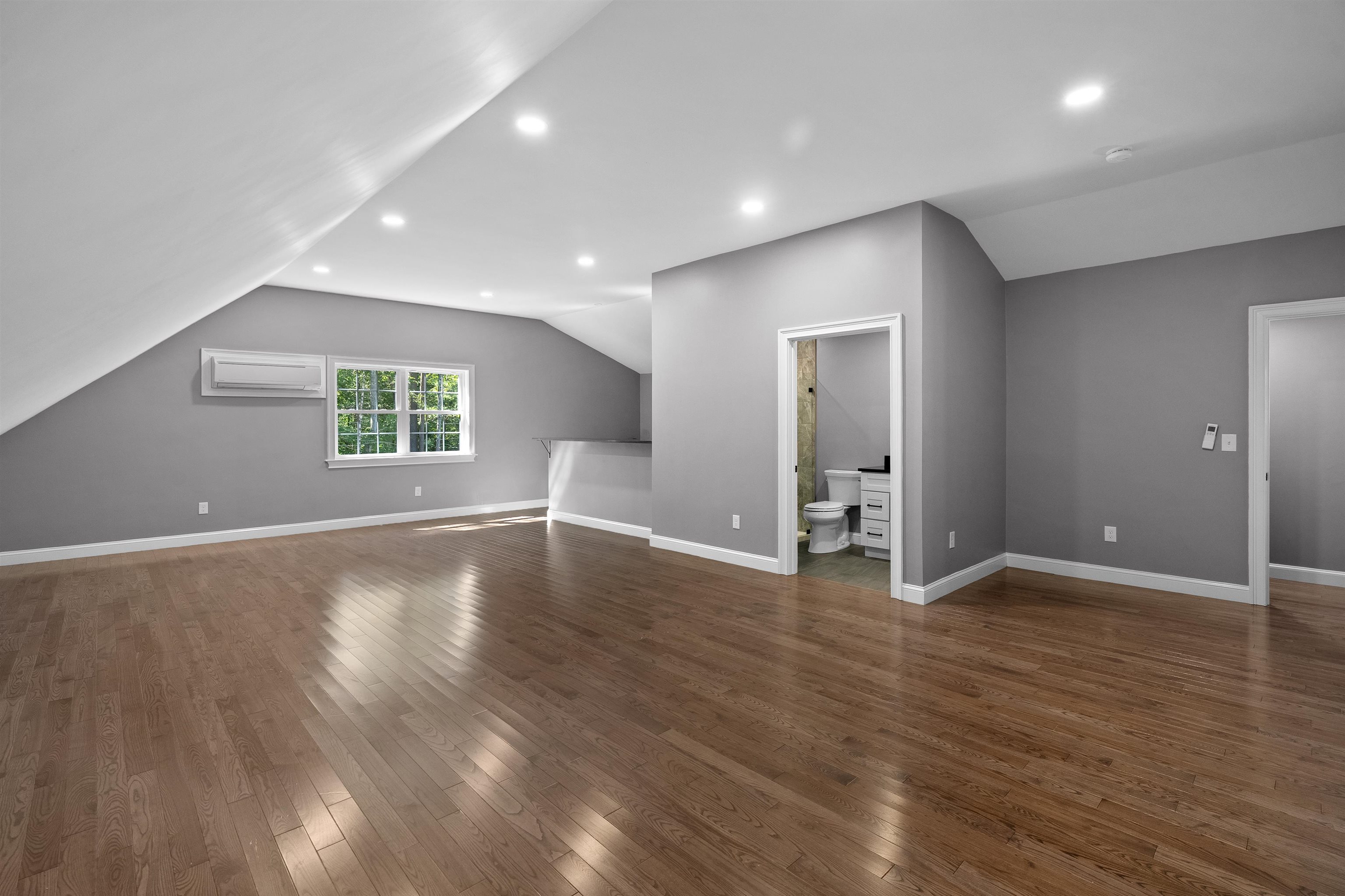 45 Hobbs Road Pelham, NH 03076 - Photo 44 of 59