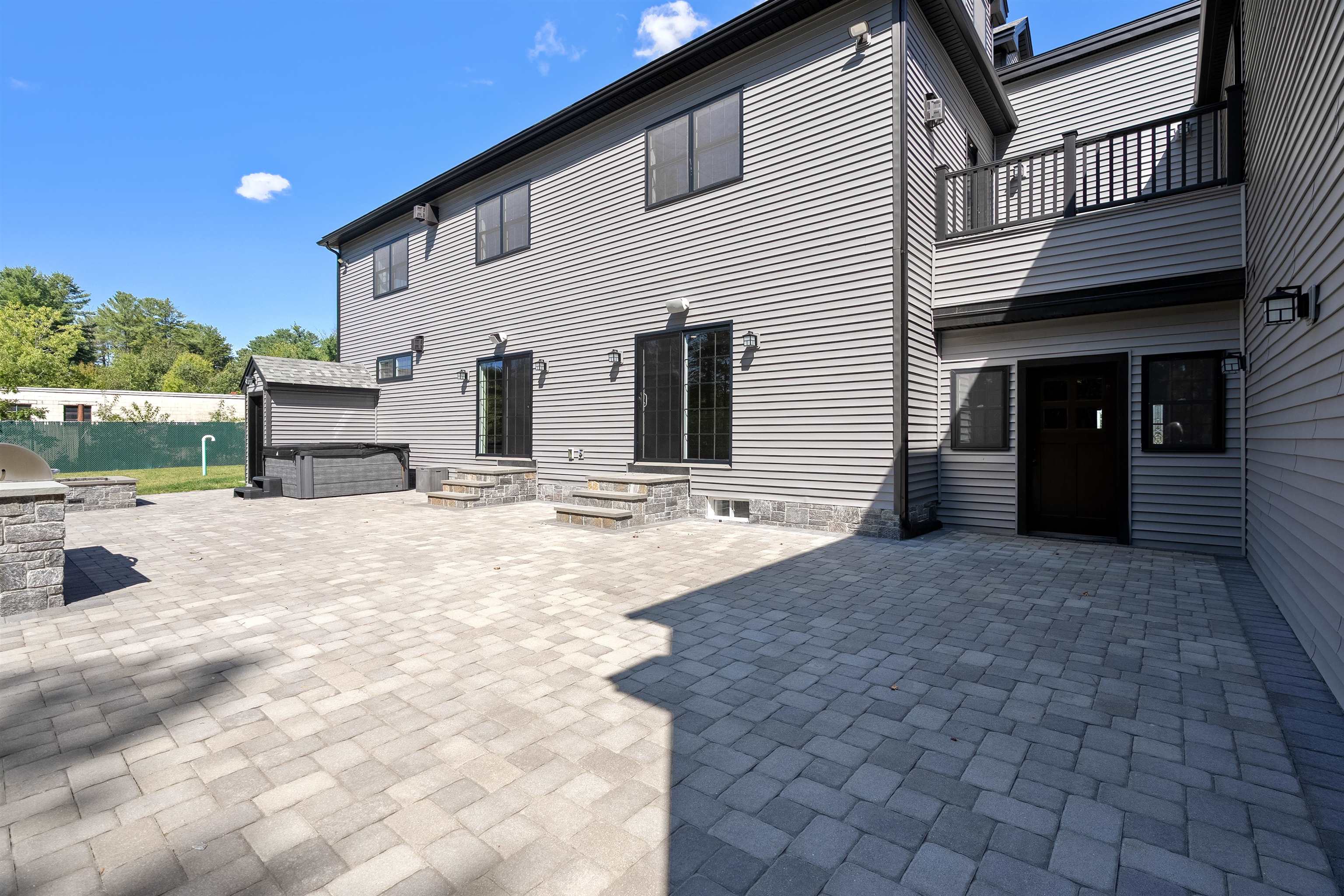 45 Hobbs Road Pelham, NH 03076 - Photo 7 of 59